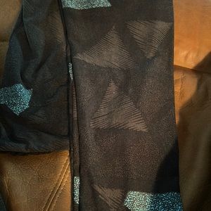 Abstract shades with pops of turquoise-LulaRoe legging soft and buttery